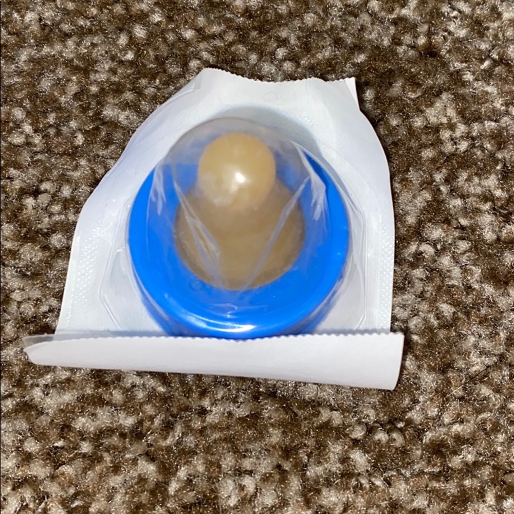 Baby bottle lid